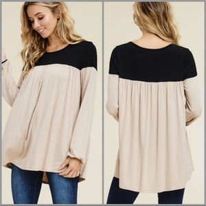 Last 1 ‼️Color Block Top